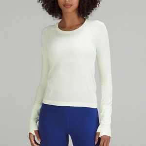 LIKE NEW Lululemon Swiftly long sleeve race length shirt in Elixir - size 4